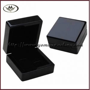 black wooden cufflink box