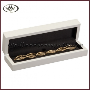 white wood bracelet box  SLM-002