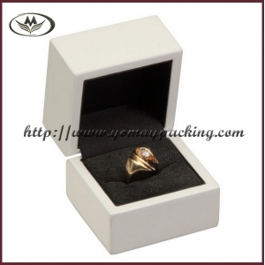 white wooden ring box  JZM-006