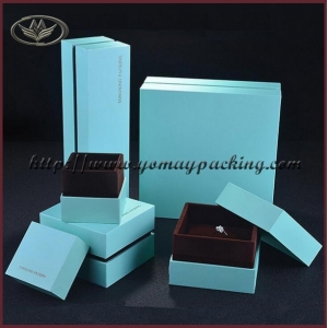 custom paper jewerlry packaging
