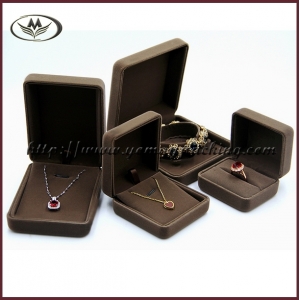 deep brown flocking jewelry box