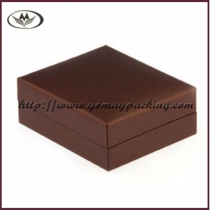brown cufflink box