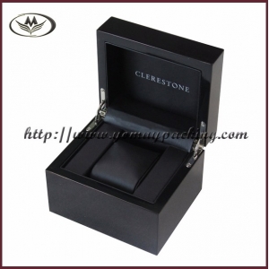black glossy watch box WWB-061